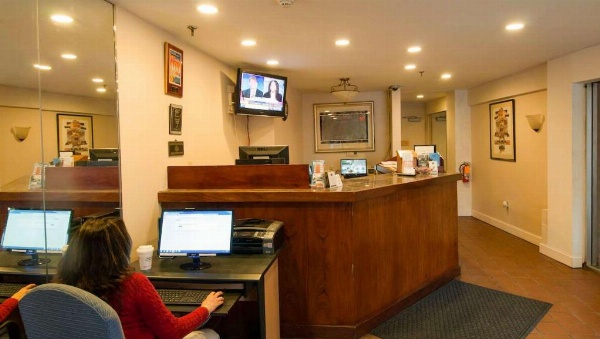 West Hartford Inn Main image